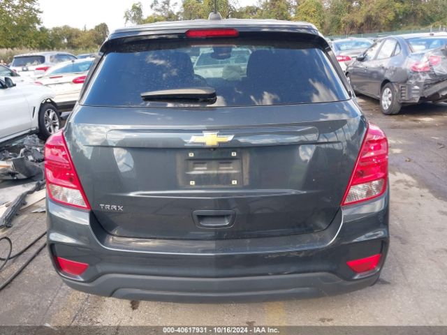 3GNCJKSB8LL239332 Chevrolet Trax Fwd Ls