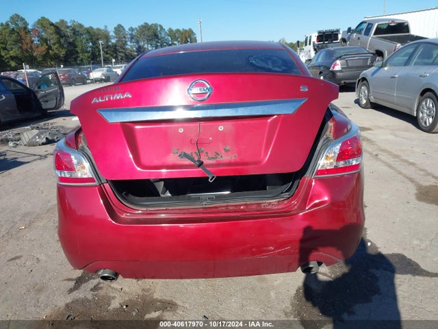 Nissan Altima 2.5 S 2015 1N4AL3AP8FC180611 Image 16