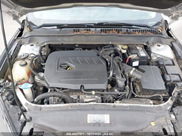 1FA6P0HD2E5387549 Ford FUSION SE