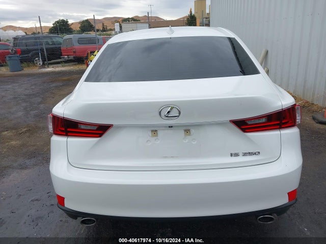 Lexus IS 250 2014 JTHBF1D2XE5032147 Image 15