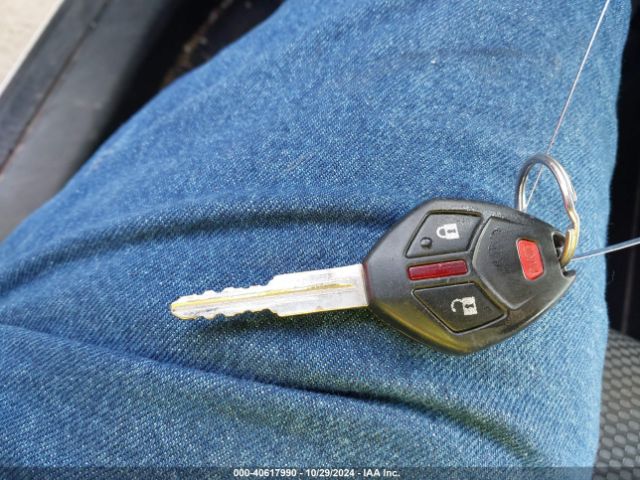 2011 MITSUBISHI ENDEAVOR 4A4JN2AS8BE034462 Photo 10