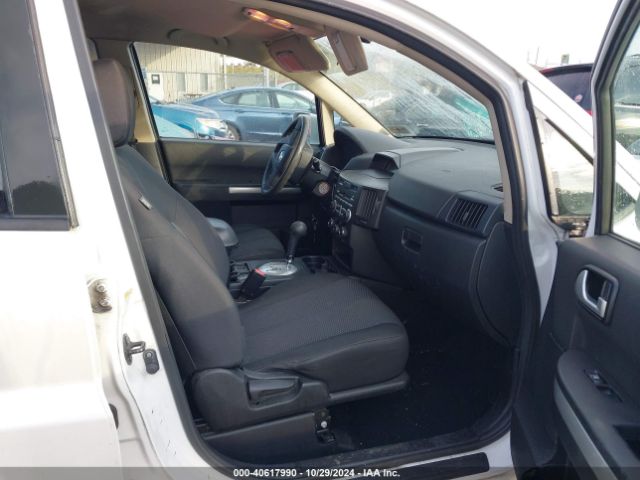 2011 MITSUBISHI ENDEAVOR 4A4JN2AS8BE034462 Photo 4