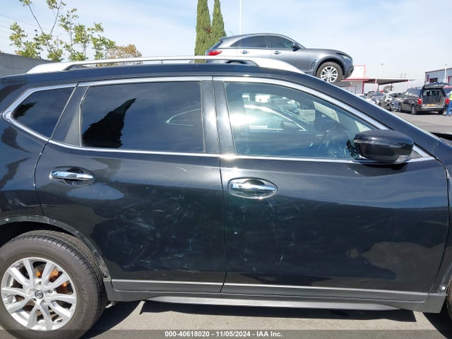 Nissan Rogue 2017 KNMAT2MT6HP526633 Image 28