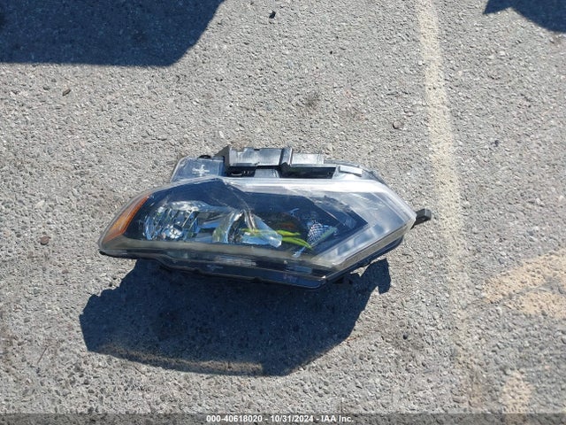 Nissan Rogue 2017 KNMAT2MT6HP526633 Image 26