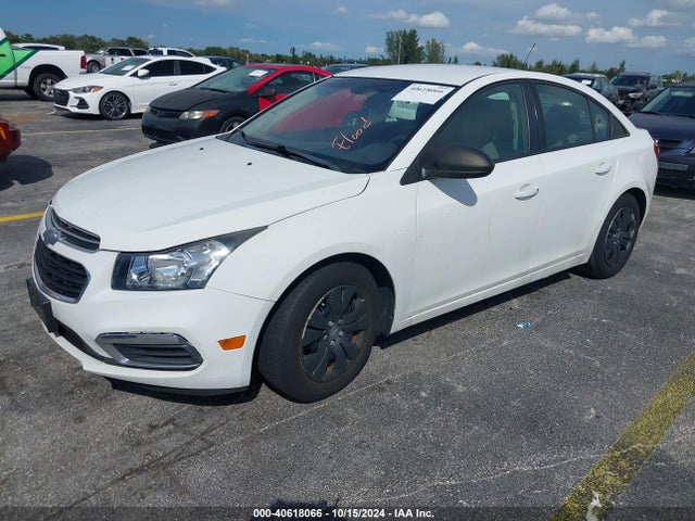 Chevrolet Cruze Ls Auto 2015 1G1PA5SH4F7140766 Image 12