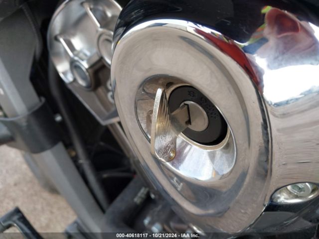 2015 INDIAN MOTORCYCLE CO. SCOUT 56KMSA00XF3102330 Photo 10
