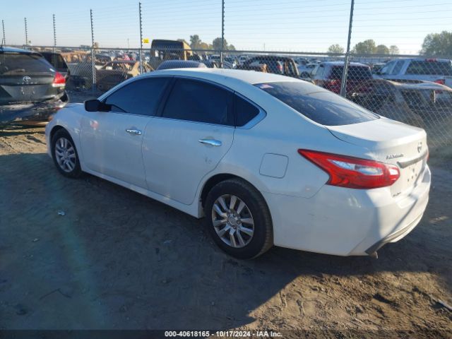 1N4AL3AP3HN337081 Nissan Altima 2.5 S
