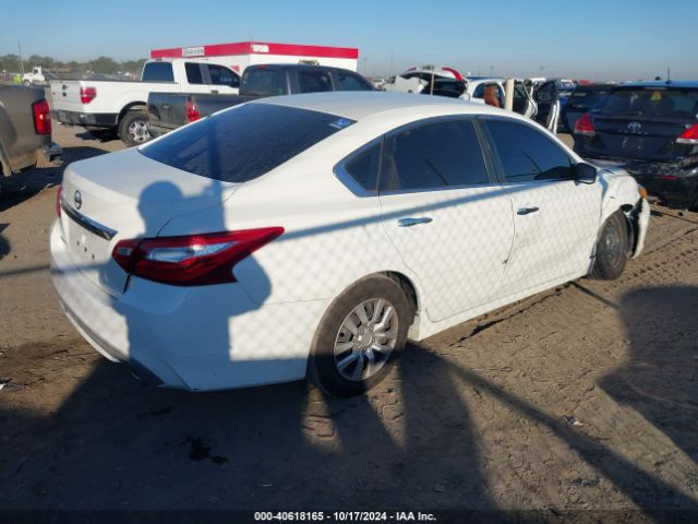 1N4AL3AP3HN337081 Nissan Altima 2.5 S