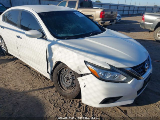 1N4AL3AP3HN337081 Nissan Altima 2.5 S