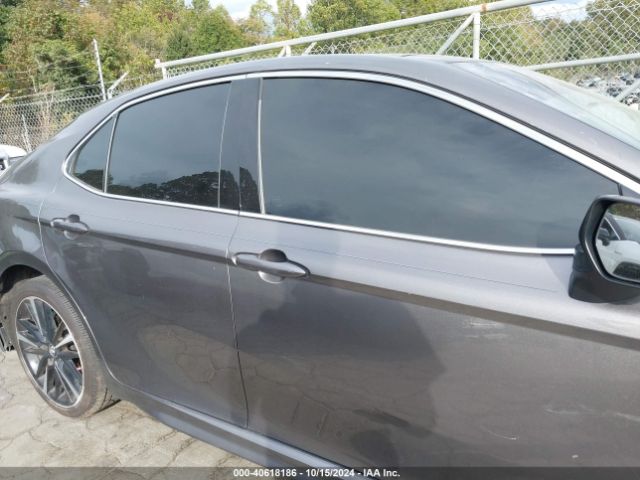 4T1B61HK3KU784779 Toyota CAMRY XSE