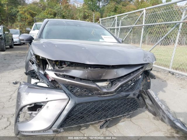 4T1B61HK3KU784779 Toyota CAMRY XSE