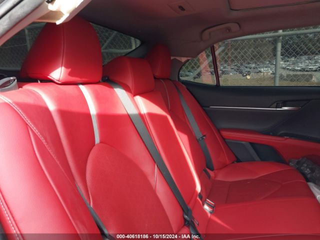 4T1B61HK3KU784779 Toyota CAMRY XSE
