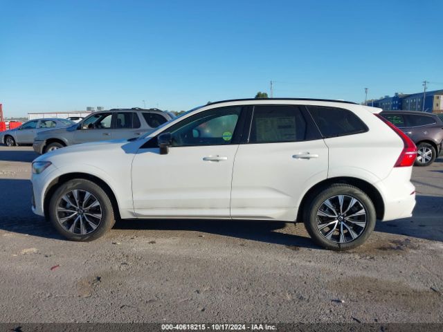 YV4L12RL7R1829008 Volvo Xc60 B5 Plus Dark Theme