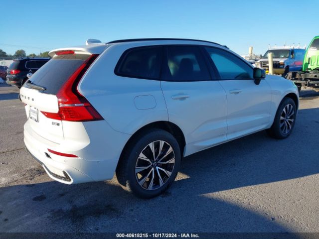 YV4L12RL7R1829008 Volvo Xc60 B5 Plus Dark Theme