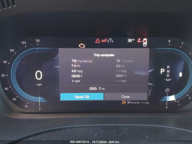 YV4L12RL7R1829008 Volvo Xc60 B5 Plus Dark Theme