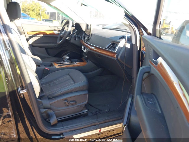 WA1GAAFY2P2170075 Audi Q5 Premium 45 Tfsi S Line Quattro