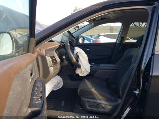 5N1BT3BA5NC683371 Nissan Rogue Sv Fwd