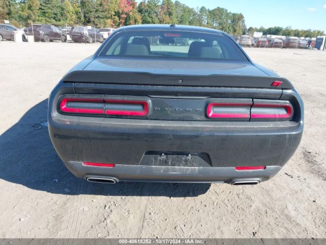 2C3CDZJG7NH108849 Dodge Challenger Gt