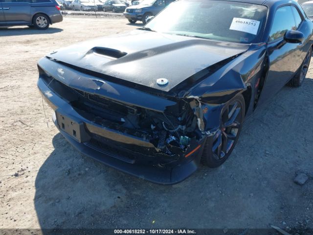 2C3CDZJG7NH108849 Dodge Challenger Gt