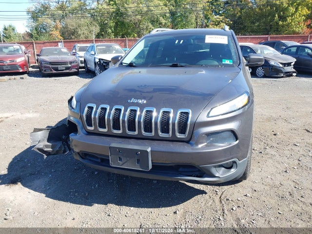 Jeep Cherokee Latitude 2016 1C4PJMCB4GW372190 Image 12