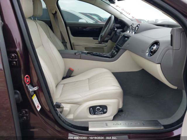 2016 JAGUAR XJ SAJWA1C76G8W00878 Photo 4