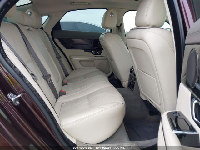 2016 JAGUAR XJ SAJWA1C76G8W00878 Photo 7