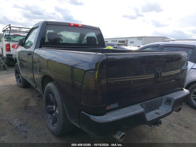 3C6JR6AT1EG156869 RAM 1500 Express