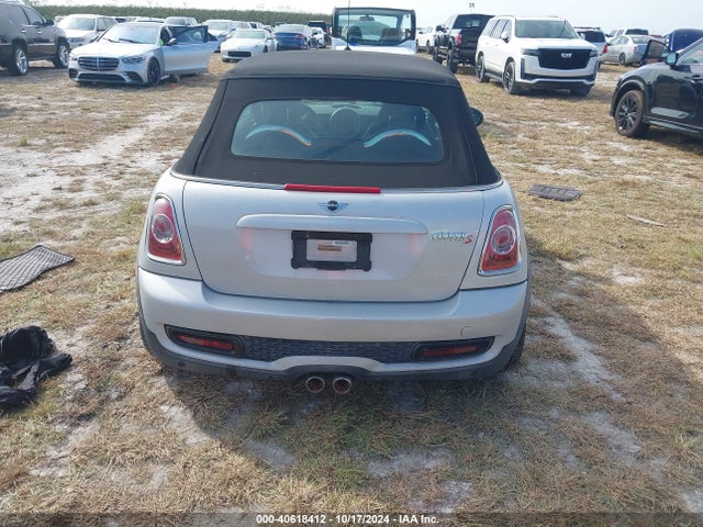 Mini Convertible Cooper S 2015 WMWZP3C53FT708839 Image 17