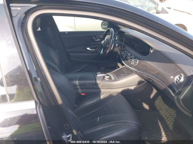 W1KUG8GB5LA569210 Mercedes-Benz S 560 4matic