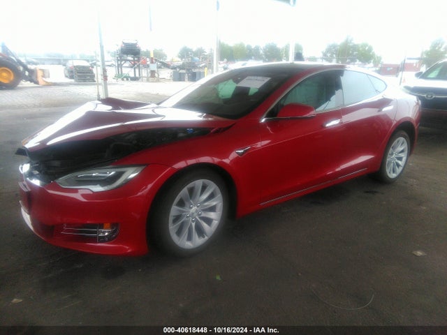 2019 TESLA MODEL S 5YJSA1E28KF335260 Photo 1