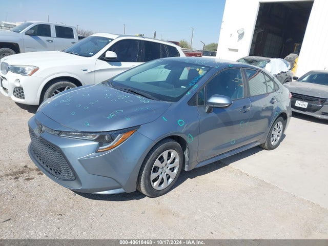 Toyota COROLLA LE 2021 5YFEPMAE2MP212574 Image 2