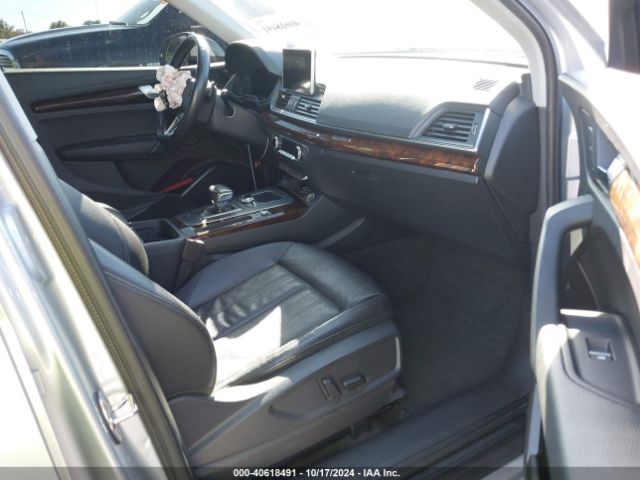 WA1ANAFY1J2156055 Audi Q5 2.0t Premium/2.0t Tech Premium