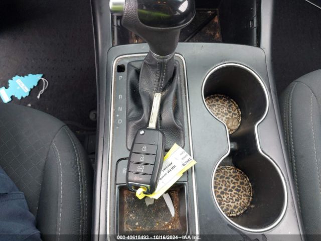 5XYPG4A57GG151935 KIA Sorento 3.3l Lx