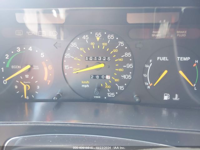 1990 SAAB 900 YS3AK35D5L3006142 Photo 6
