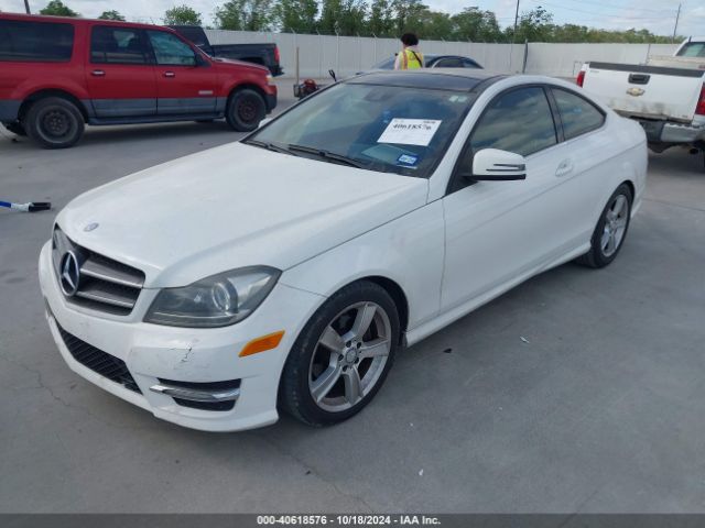 WDDGJ4HB0FG440735 Mercedes-Benz C 250