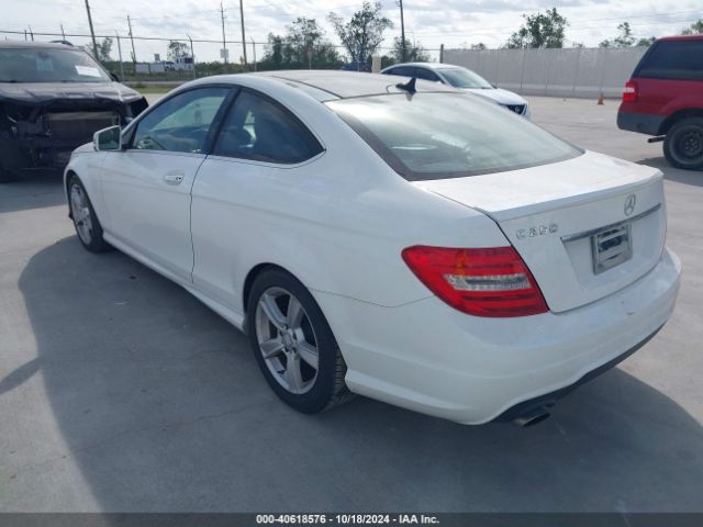 WDDGJ4HB0FG440735 Mercedes-Benz C 250