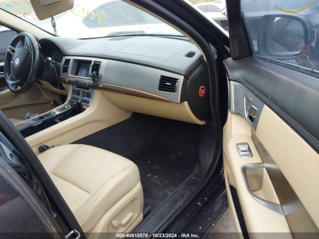 2013 JAGUAR XF SAJWA0ES8DPS64096 Photo 4