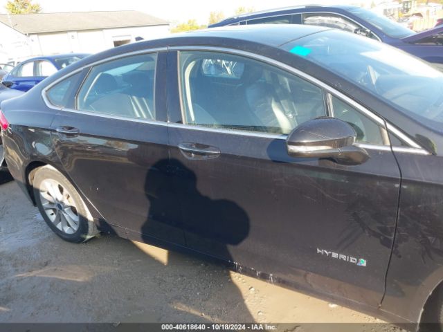 3FA6P0MU8KR259783 Ford Fusion Hybrid Sel