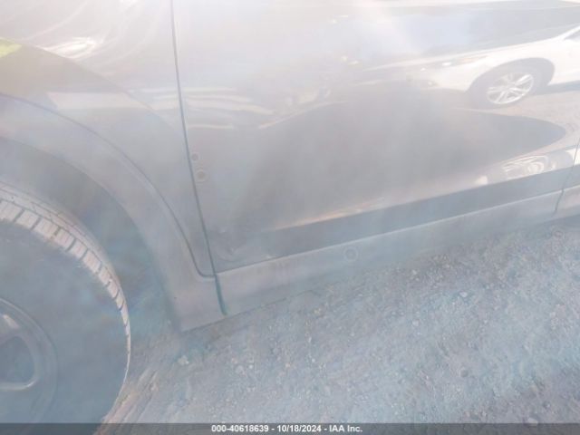 2HKRM4H38EH620199 Honda CR-V LX
