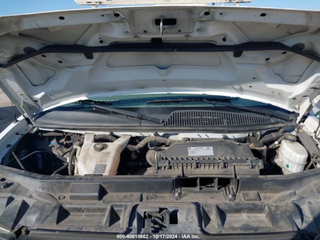 1GCWGAFP4J1338934 Chevrolet Express 2500 Work Van