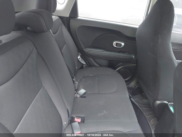 KIA Soul 2019 KNDJN2A28K7637360 Image 8