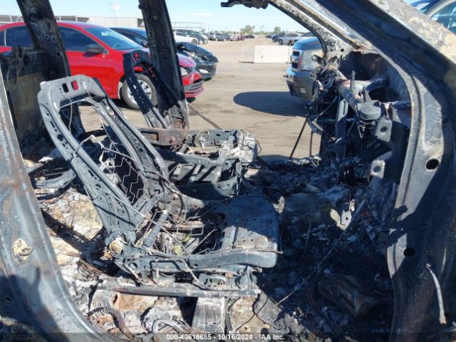 1GCRYDED0LZ136888 Chevrolet Silverado 1500 4wd  Standard Bed Lt