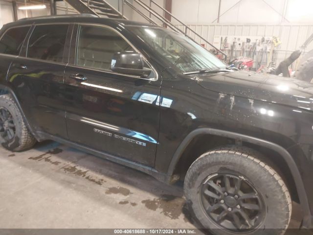 1C4RJFAG4LC334943 Jeep Grand Cherokee Laredo E 4x4