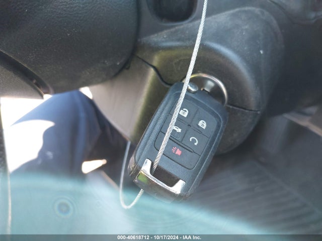 2G1105SA3H9175103 Chevrolet IMPALA 1LT