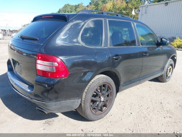 2005 PORSCHE CAYENNE WP1AA29P85LA24824 Photo 3