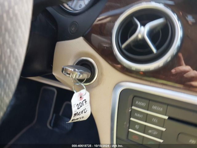 WDCTG4EB2HJ354046 Mercedes-Benz GLA 250