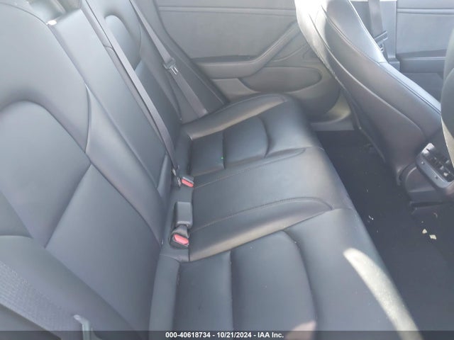2019 TESLA MODEL 3 5YJ3E1EA8KF425198 Photo 7