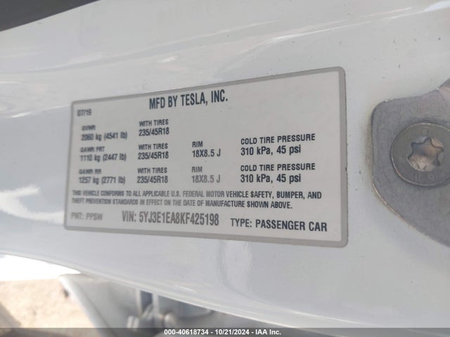 2019 TESLA MODEL 3 5YJ3E1EA8KF425198 Photo 8