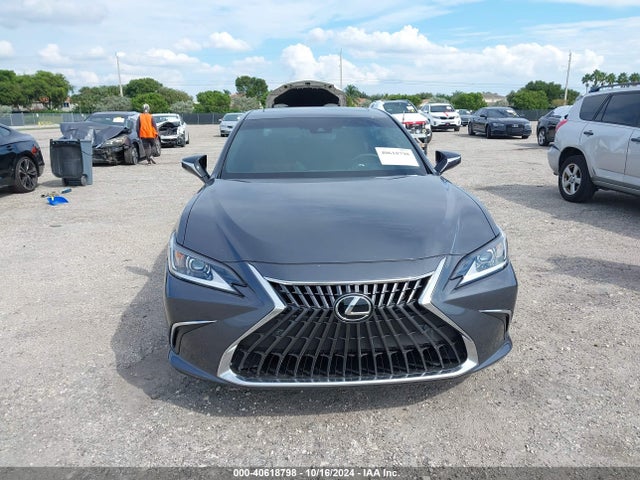 58ADZ1B13RU174173 Lexus ES 350
