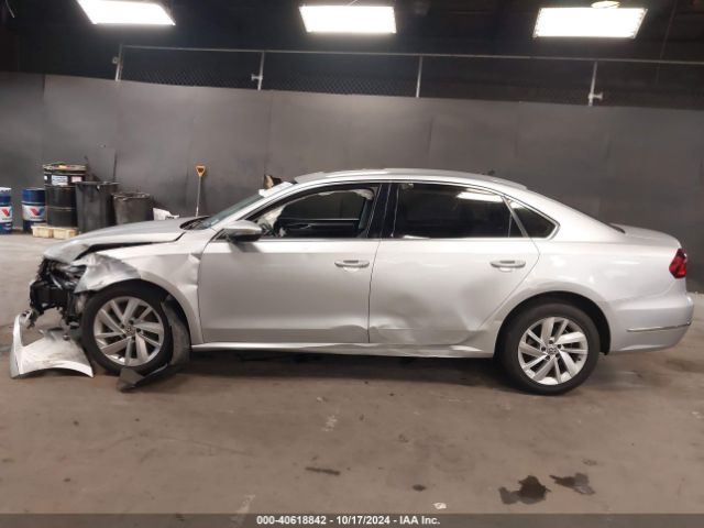 1VWBA7A30JC045010 Volkswagen Passat 2.0t Se